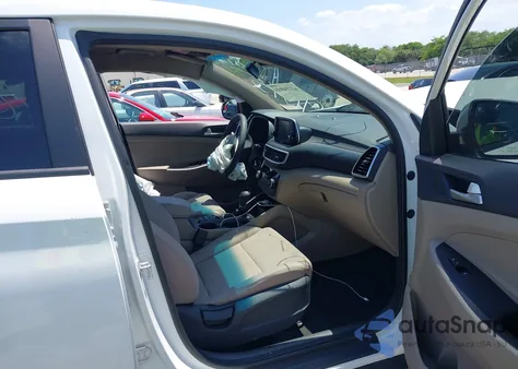 2021 Hyundai Tucson Se z USA, uszkodzony, nr VIN KM8J23A4XMU319045